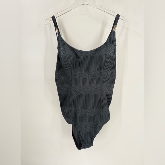 AMORESSA BY MIRACLESUIT MILKY WAY AQUILA ONE PIECE SWIMSUIT BLACK SIZE 14‎ NWT - Picture 4 of 8